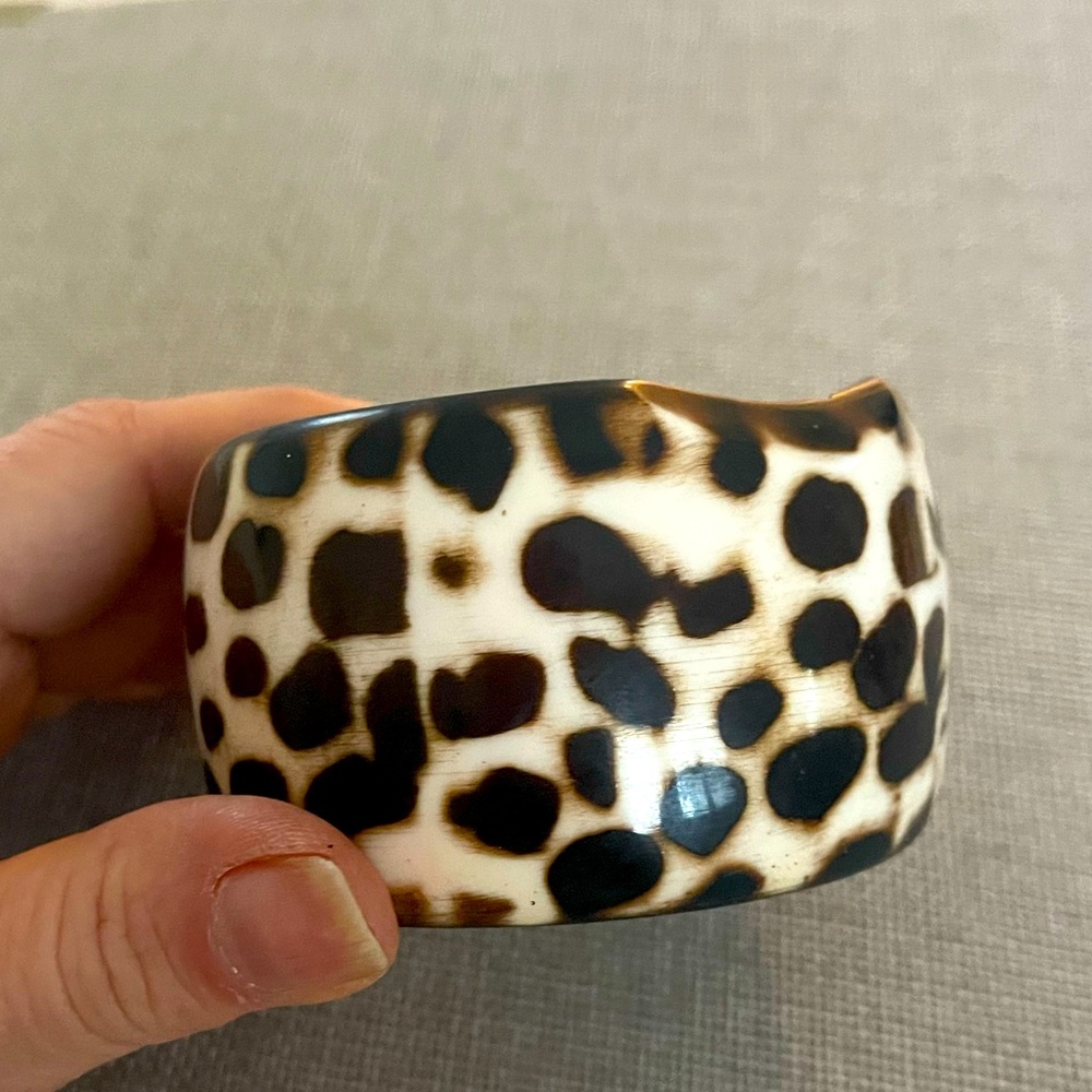 Cuff bracelet